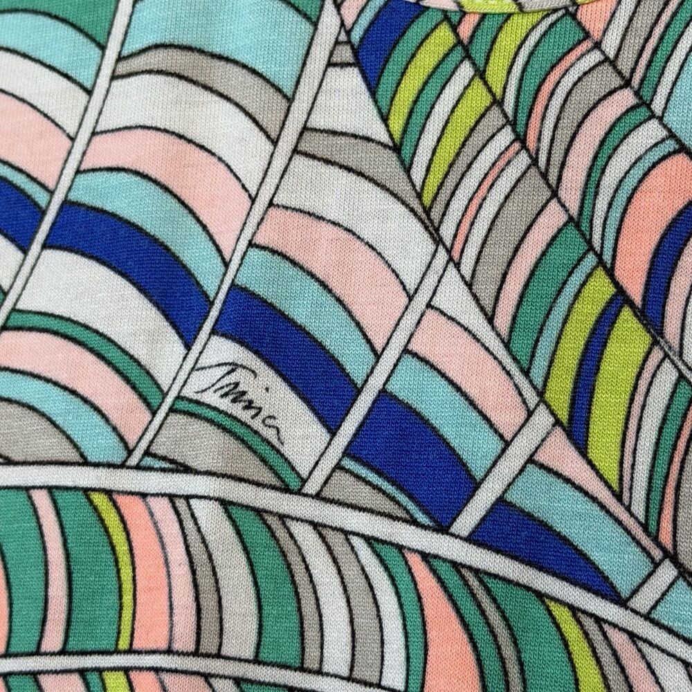 Trina Turk Recreation Yoga Top Draped Back Abstract Pink Blue Green Size Large** - Picture 9 of 16